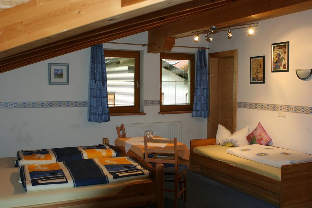 Haus Hildegard Hotel Neustift im Stubaital Bilik gambar