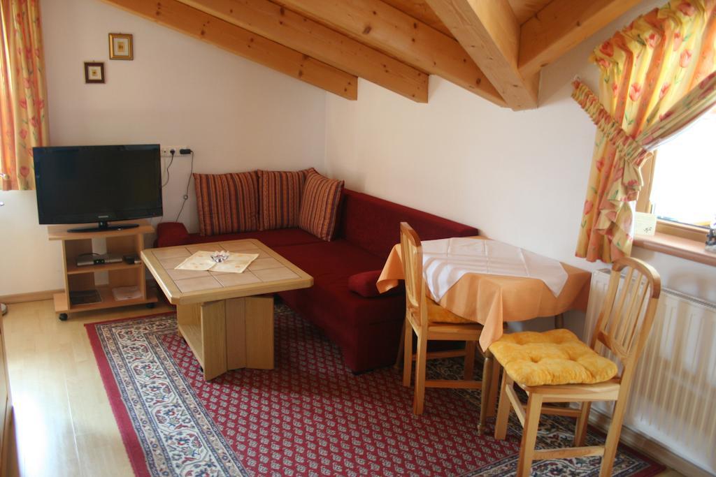 Haus Hildegard Hotel Neustift im Stubaital Bilik gambar