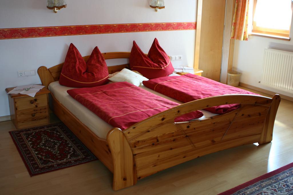 Haus Hildegard Hotel Neustift im Stubaital Bilik gambar